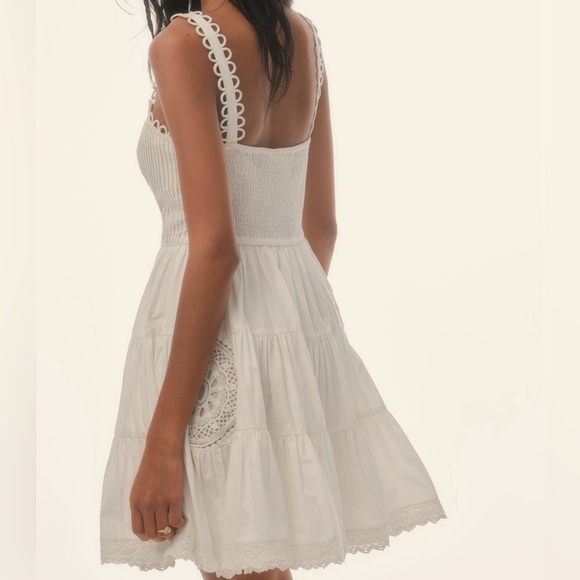 LN FOREVER THAT GIRL BOHO-CHIC LACE ROMPER (L) - Picture 4 of 5